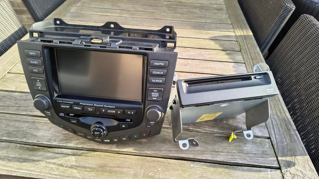 OEM navigatie + dvd unit Honda Accord 03-07, Ophalen of Verzenden, Zo goed als nieuw