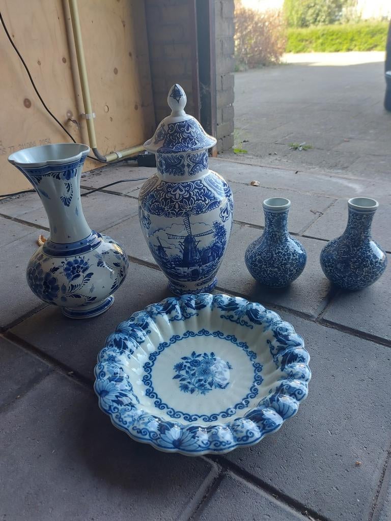 Delfts blauwe vazen en wandbord, Antiek en Kunst, Ophalen