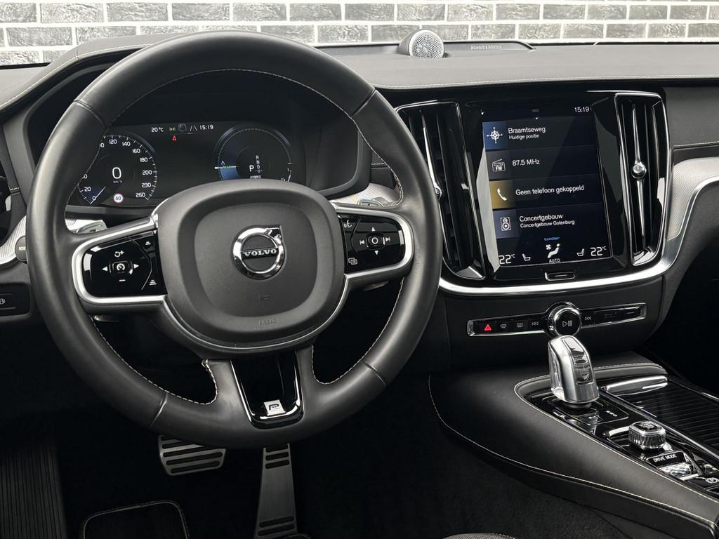 Volvo V60 2.0 T8 Twin Engine AWD Polestar Engineered | HEICO, 12 maanden, Gebruikt, Euro 6, Vierwielaandrijving