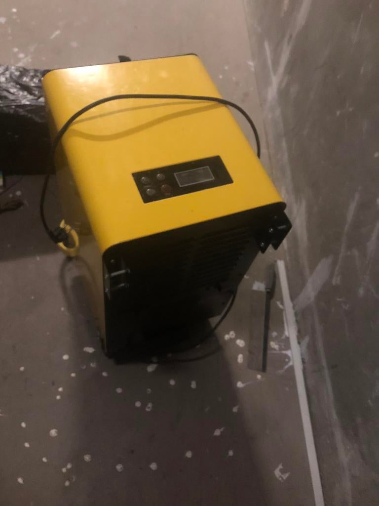 Nat droog machine, Ophalen of Verzenden, Zo goed als nieuw, Waterstofzuiger