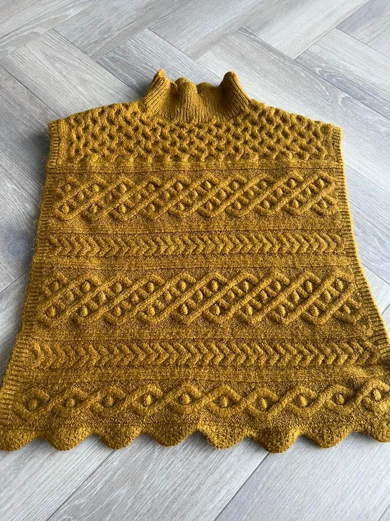 Zara poncho maat S, Ophalen of Verzenden, Zo goed als nieuw