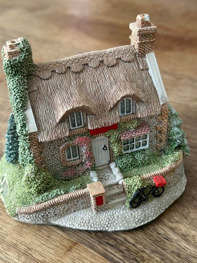 Lilliput lane huisje, Ophalen of Verzenden, Zo goed als nieuw, Overige typen