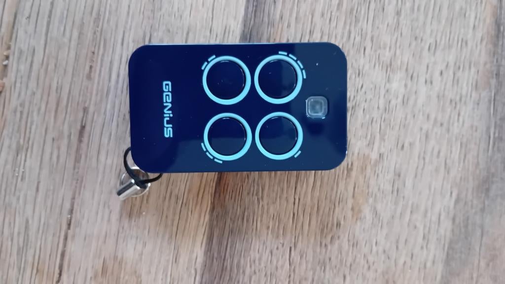 Kastje voor elektrische poort, Tuin en Terras, Ophalen, Nieuw, Kunststof, Schuifpoort