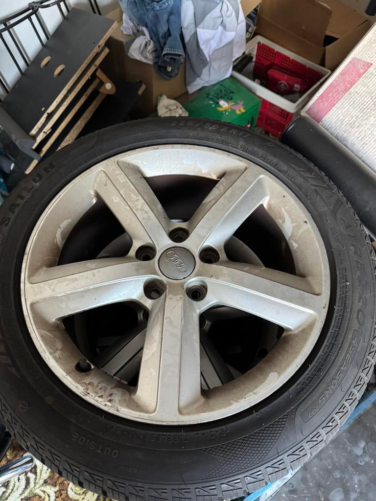 Audi velgen met all season banden, Ophalen, Gebruikt, Banden en Velgen, 17 inch