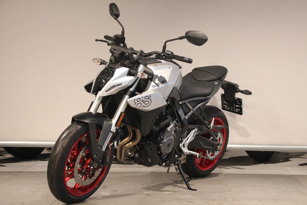 Suzuki GSX-8S (bj 2025) - foto 3