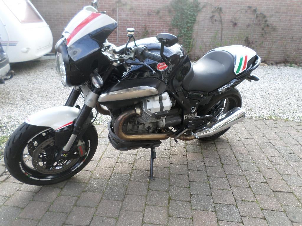 Moto Guzzi 1200 Sport 2007 speciaal, Cardan-aandrijving, 2 cilinders, Motorrijbewijs A, Meer dan 35 kW