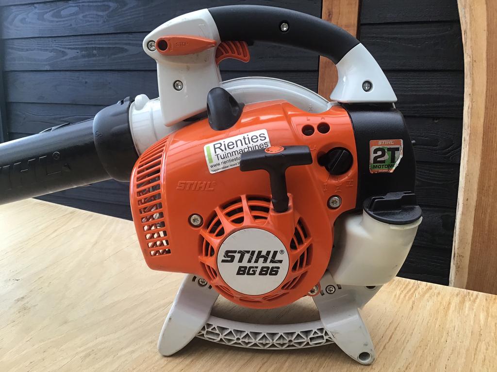 STIHL BG86 BLADBLAZER NAGENOEG NIEUWSTAAT 2024, Ophalen of Verzenden, Zo goed als nieuw, Benzine