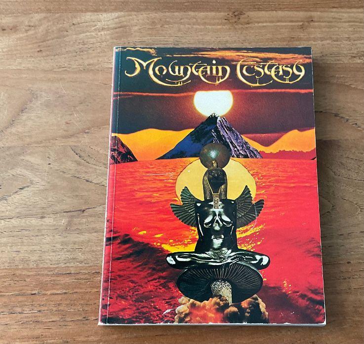 Mountain Ecstacy + Dragon's dream secret art Ian Miller, Ophalen of Verzenden, Gelezen