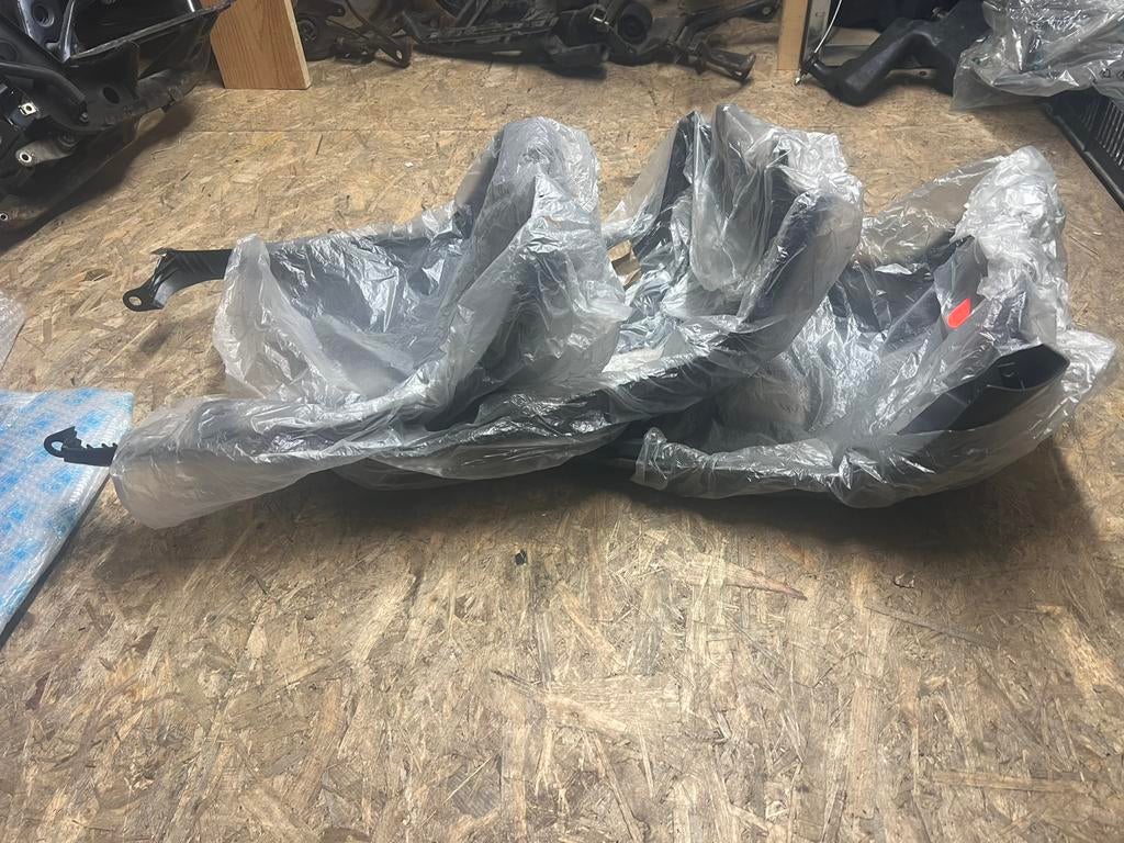 NOS nrg mc3 onderkuip onder kap antraciet 3x, Ophalen of Verzenden, Zo goed als nieuw