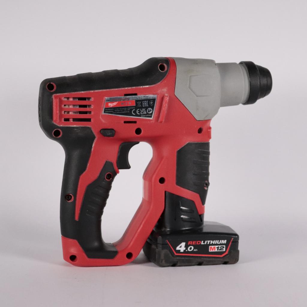 Milwaukee M12 H - Gebruikt, Milwaukee, Gebruikt, Support@milwaukee.com, Milwaukee Electric Tool Corporation, 13135 W. 
Lisbon Road, Brookfield, WI 53005
USA