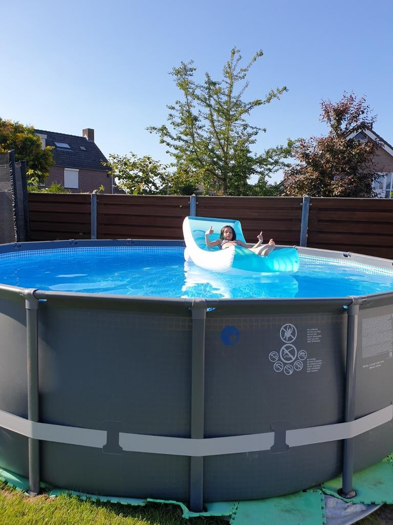 Intex Ultra XTR Frame Zwembad 488x122cm met zandfilter & zon, Tuin en Terras, Zwembaden, Rond, 300 cm of meer, Ophalen, 120 cm of meer