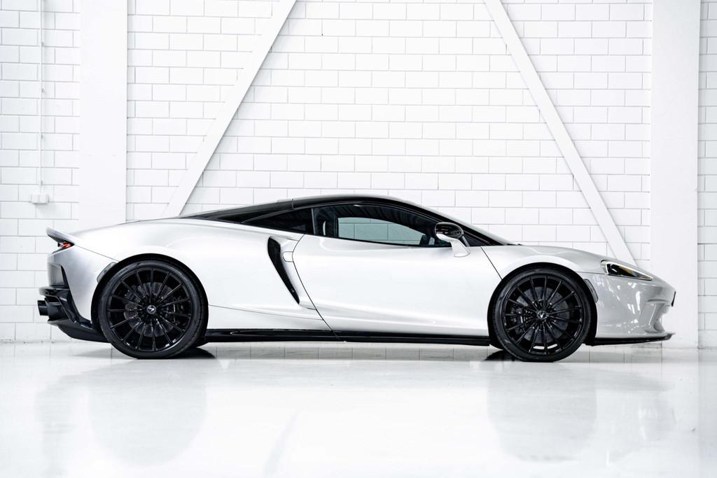 McLaren GT 4.0 V8 l Bower & Wilkins l Carbon l Lift l Sportu, Auto's, McLaren, Automaat, Achterwielaandrijving, 3994 cc, Leder