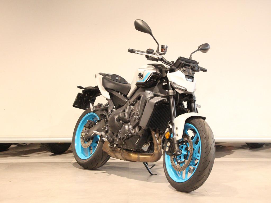 Yamaha MT-09 Y-AMT (bj 2025) - foto 2