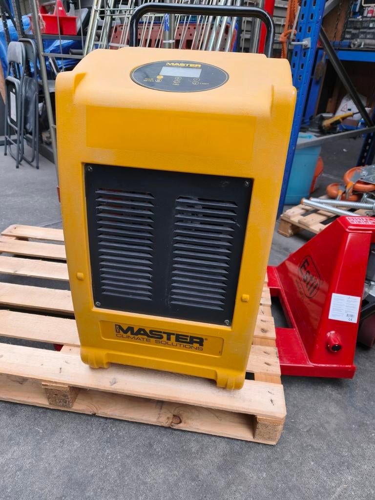 Bouwdroger luchtontvochtiger master dh55, Ophalen, Gebruikt