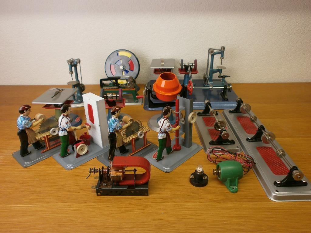 Wilesco stoommachine aandrijfmodellen, Hobby en Vrije tijd, Ophalen of Verzenden, Zo goed als nieuw, Groter dan 1:32