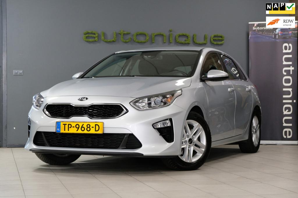 Kia Ceed 1.0 T-GDi DynamicLine navi/cruise/camera/carplay/or, Voorwielaandrijving, Stof, Gebruikt, 1197 kg