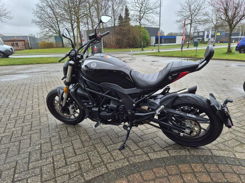 BENELLI 502 C (bj 2022) 1,979 km - foto 3