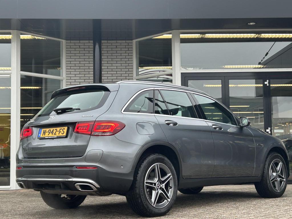 Mercedes-Benz GLC-klasse 300e 4MATIC AMG | Trekhaak | Panora, Automaat, Gebruikt, 4 cilinders, 2000 kg