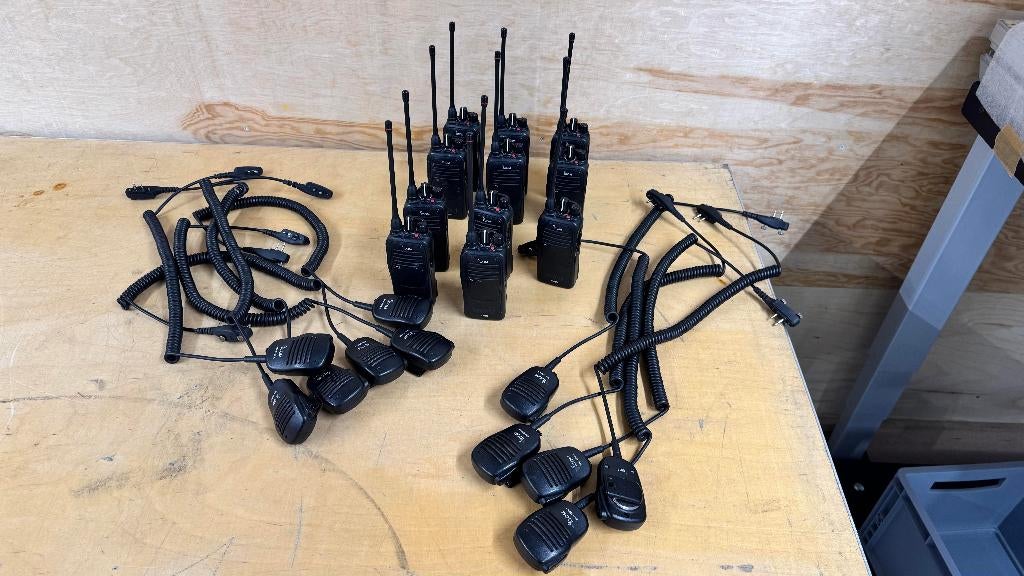 Te Koop Icom ICF2000D digitale portofoon set, Minder dan 2 km, Gebruikt, De Roysloot 2 2231 NZ Rijnsburg, Ophalen of Verzenden