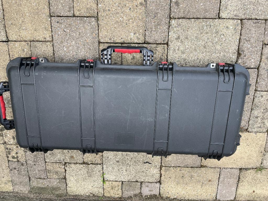 Stevige transportkoffer, geweerkoffer airsoft trolley zwart, Muziek en Instrumenten, Behuizingen en Koffers, Ophalen of Verzenden