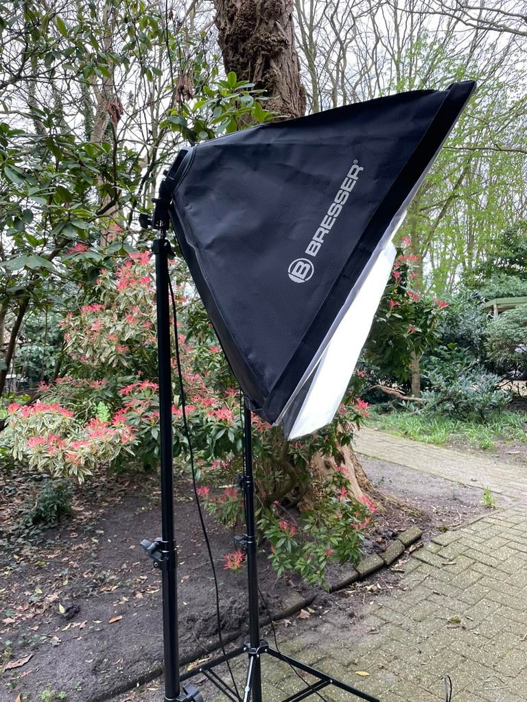 2 x Bresser daglichtlampen op statief fotostudio camera foto, Ophalen, Zo goed als nieuw, Complete fotostudio