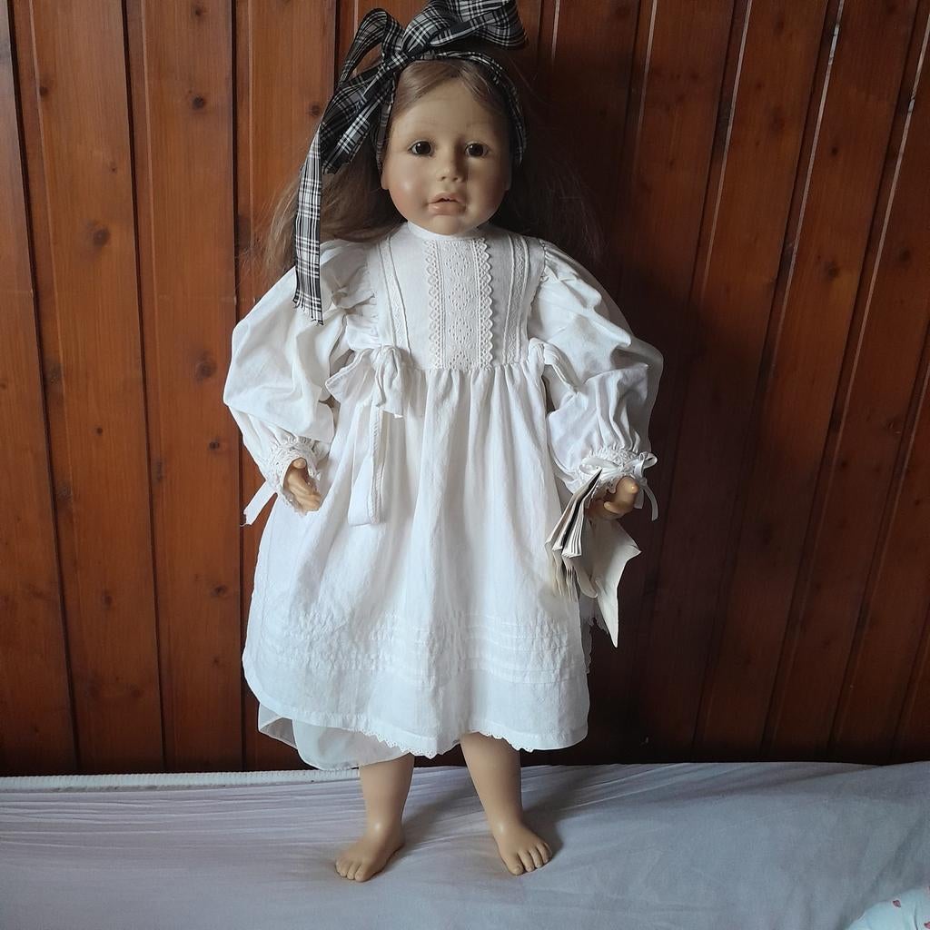 Grote verzamelpop Brigitte Leman voor Zapf  - Nieuws, Verzamelen, Poppen, Ophalen of Verzenden, Zo goed als nieuw, Pop