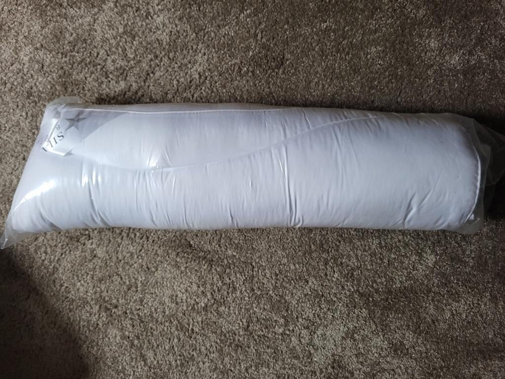 Comfortabel Rechthoekig Kussen - Nieuw in Verpakking 💫, Huis en Inrichting, Woonaccessoires | Kussens, Nieuw, Wit, Rechthoekig