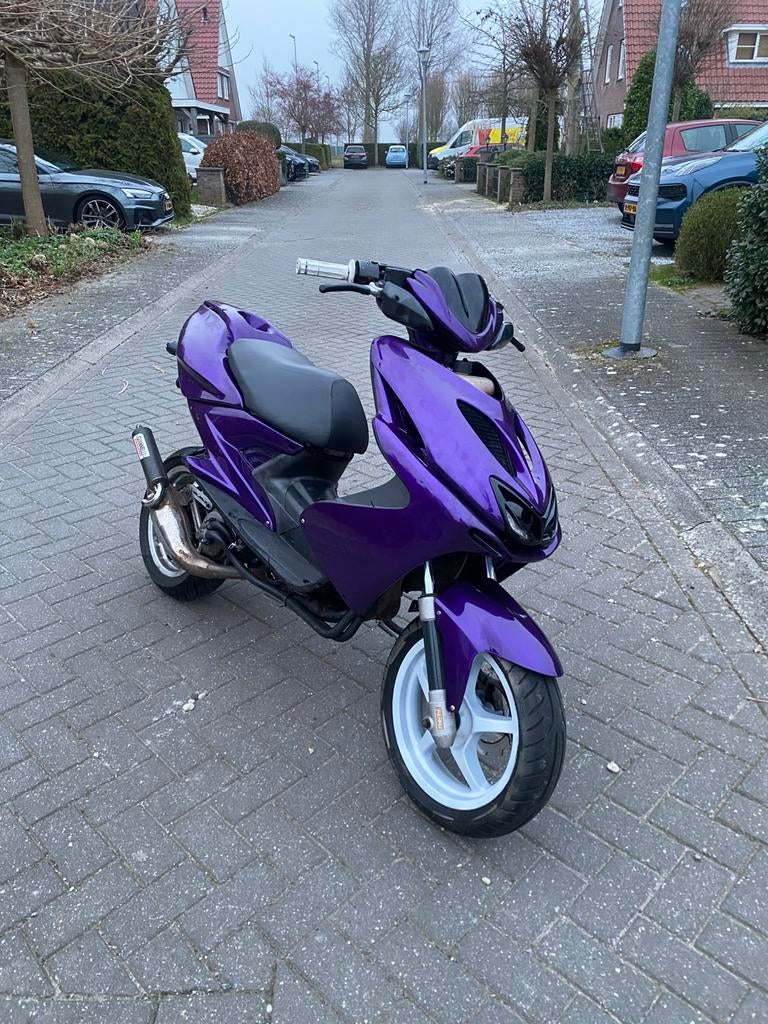 Yamaha aerox stage 6 mk2 2005, Fietsen en Brommers, Scooters | Yamaha, Ophalen, Tweetakt, Aerox, Maximaal 45 km/u