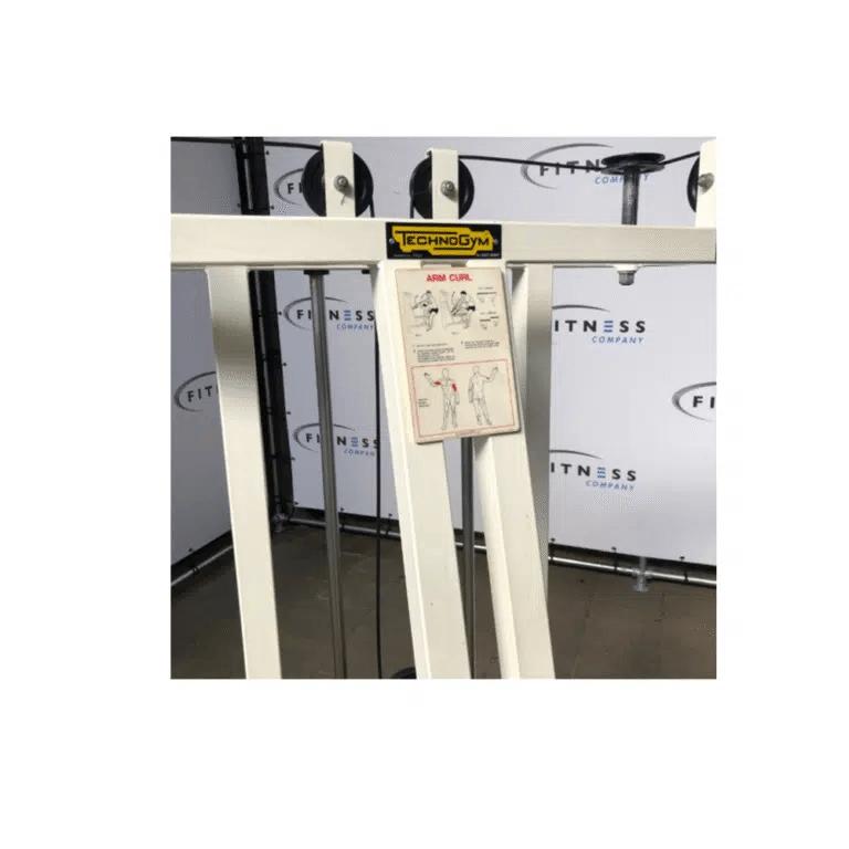 Technogym – Isotonic – Biceps, Ophalen of Verzenden, Zo goed als nieuw, Benen, Overige typen