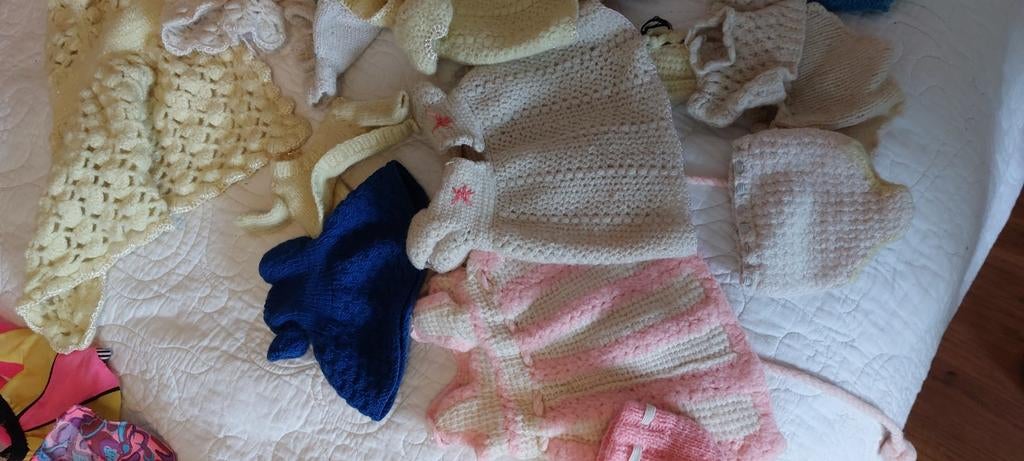 Vintage poppenkleertjes, Verzamelen, Poppen, Ophalen of Verzenden, Gebruikt, Kleertjes