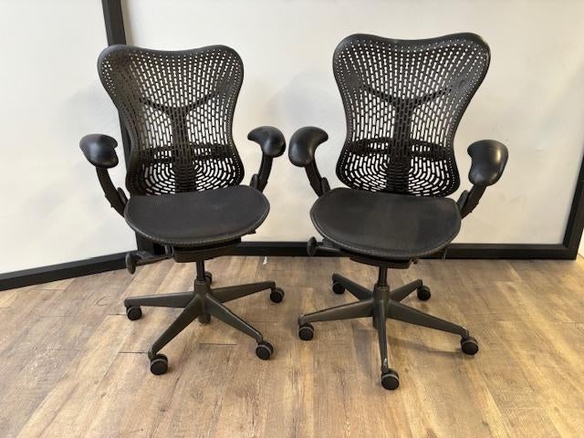 Herman Miller (Mirra) zwart Tweedehands, Gaming bureaustoel, Gebruikt, Zwart, Ophalen of Verzenden