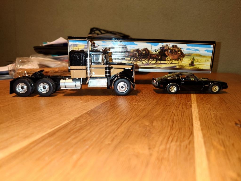 Smokey and the Bandit modellen schaal 1:43, Ophalen of Verzenden, Nieuw, Auto, Overige merken