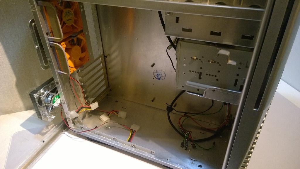 Thermaltake Xaser II 6000 serie, Retro Pc behuizing, Computers en Software, Computerbehuizingen, Ophalen, Gebruikt