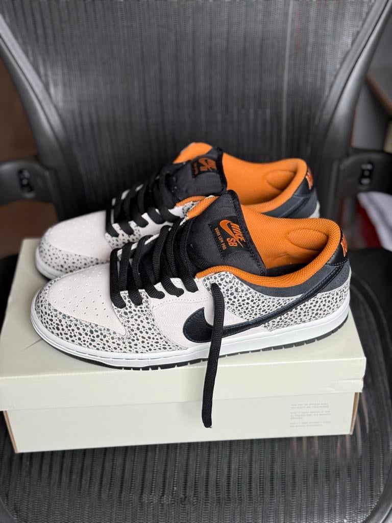 Nike SB Low Pro Safari Monarch - Maat 42,5 (US9) DS, Ophalen of Verzenden, Nieuw, Bruin, Sneakers of Gympen
