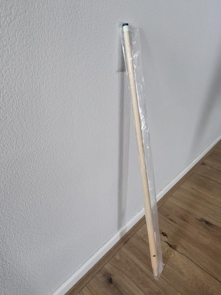 Buffalo biljart keu, Ophalen, Zo goed als nieuw, Keu of Ballen