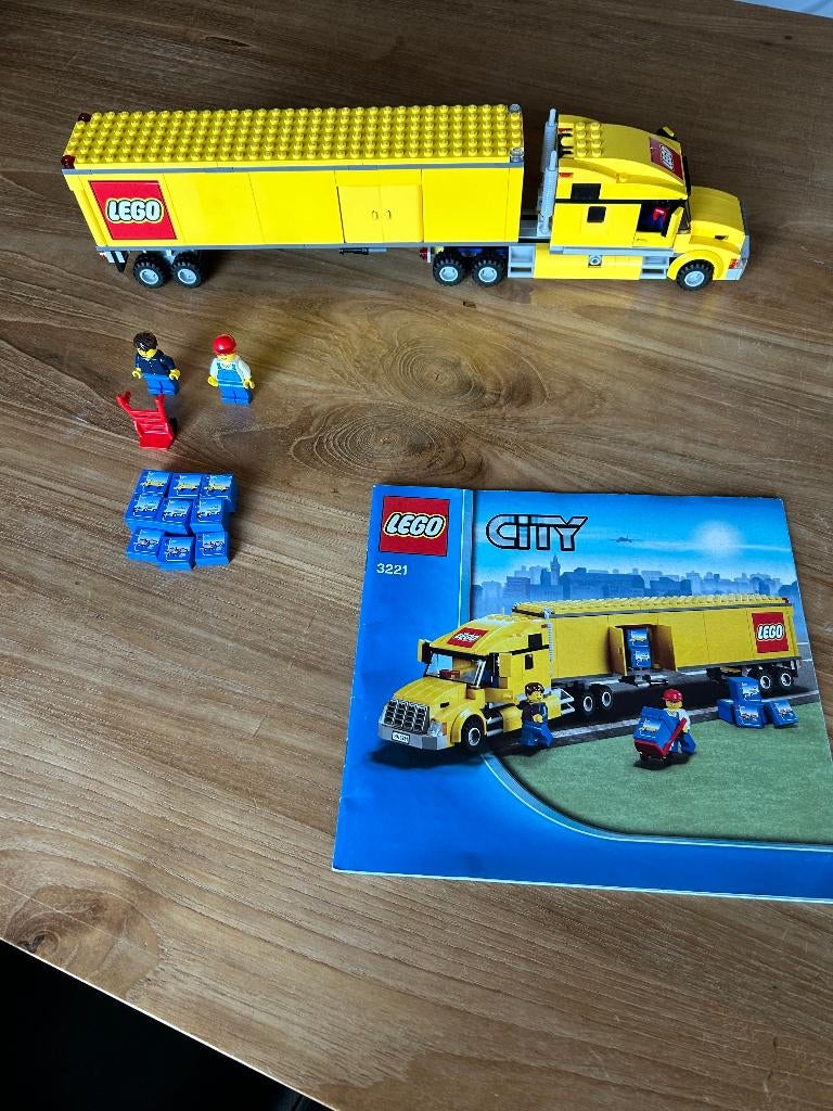 Lego City - Lego vrachtwagen (3221), Kinderen en Baby's, Speelgoed | Duplo en Lego, Ophalen of Verzenden, Gebruikt, Complete set