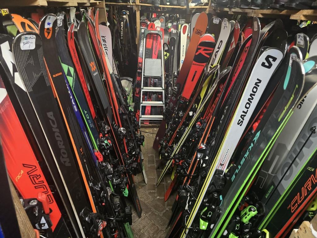 GROOTSTE VOORRAAD SKIS EN SKI SCHOENEN VAKKUNDIG ADVIES, Overige merken, 160 tot 180 cm, Ophalen of Verzenden, Zo goed als nieuw