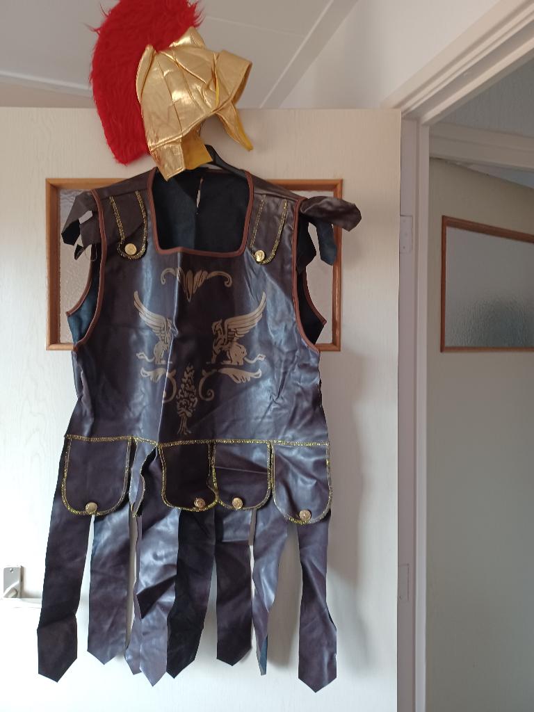 Carnavalskostuum ridder met helm, Maat 52/54 (L), Carnaval, Onbekend, Ophalen of Verzenden