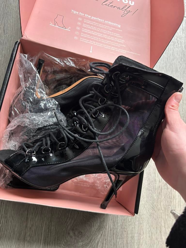 JOHEELA Dance Shoes NEW, Ophalen, Nieuw, Schoenen