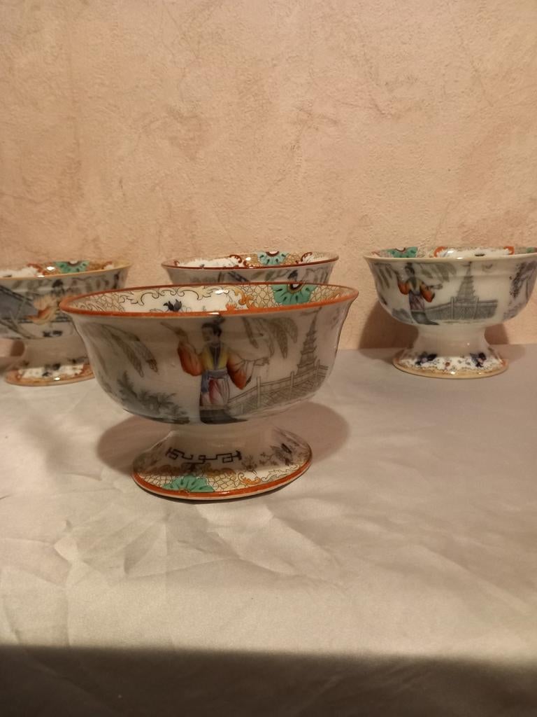 4x kastkommen Petrus Regout Timor, Ophalen of Verzenden