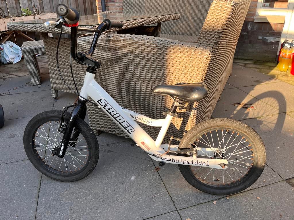 Strider 16inch loopfiets, Kinderen en Baby's, Speelgoed | Buiten | Voertuigen en Loopfietsen, Ophalen, Gebruikt, Loopfiets