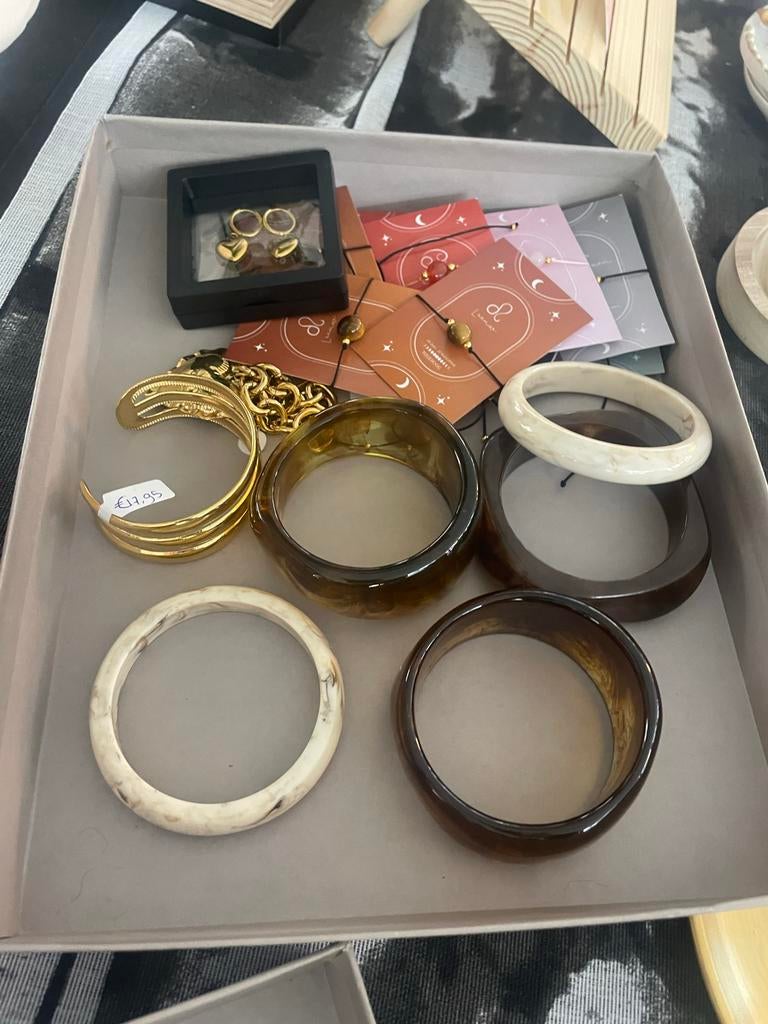 Partij Sieraden, Sjaals, petjes, muts, accessories& Displays, Ophalen, Overige materialen, Overige kleuren, Nieuw