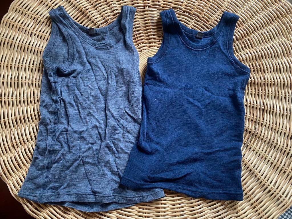 Drie hemden Dilling merinowol en merinowol/zijde mt 110/116, Verzenden, Gebruikt, Jongen, Nacht- of Onderkleding