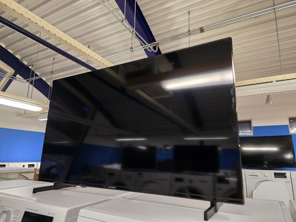 Thomson 43 inch 4k Ultra HD televisie | Smart tv | Garantie✅, Jirnsum, LED, Zo goed als nieuw, Ophalen