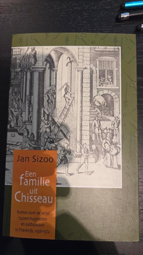 J. Sizoo - Een familie uit Chisseau, Ophalen of Verzenden, Zo goed als nieuw, J. Sizoo