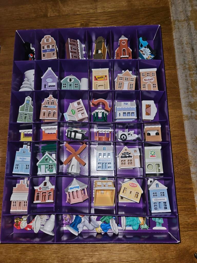 Winterdorp miniaturen, compleet met hamster en sinterklaas!, Ophalen of Verzenden, Zo goed als nieuw