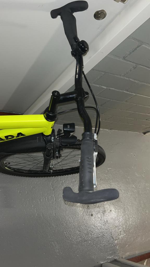 Fiets 24 inch, Fietsen en Brommers, Elektrische fietsen, Minder dan 30 km per accu, Zo goed als nieuw, Minder dan 47 cm, Ophalen