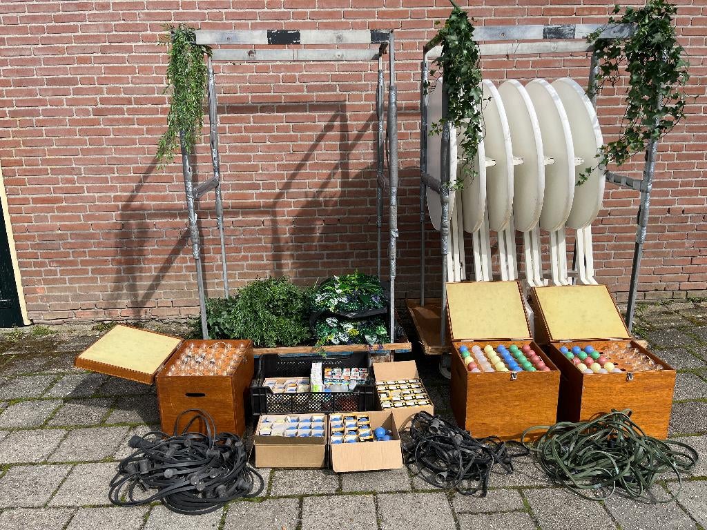 KOOPJE partij feestbenodigheden, Ophalen, Gebruikt, Overige