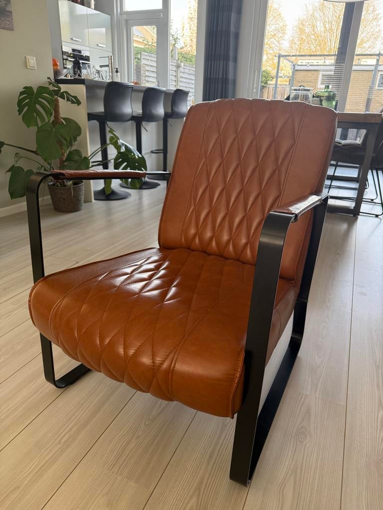 Fauteuil cognac Eleonora, Ophalen, Gebruikt, Industrieel, modern, Minder dan 75 cm