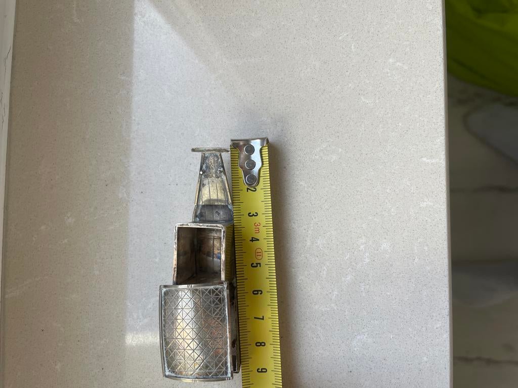 Zilveren Miniatuur Bootje - Gedetailleerd en Uniek, Ophalen of Verzenden, Zilver